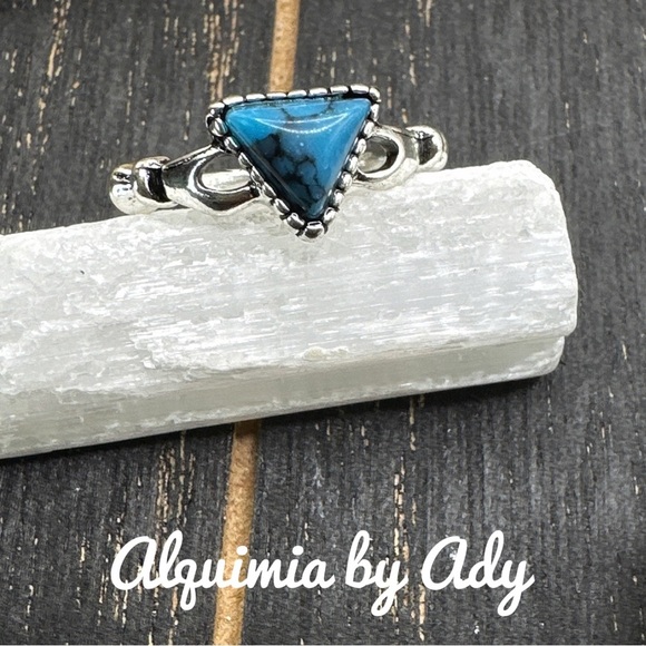 Alquimia Blue and Silver Triangular Stone Ring sleeping beauty turquoise - Picture 1 of 2